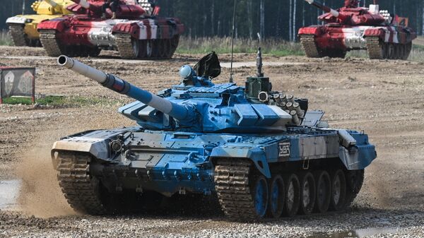 Тенк Т-72Б3 руске екипе на Међународним војним играма 2021. - Sputnik Србија
