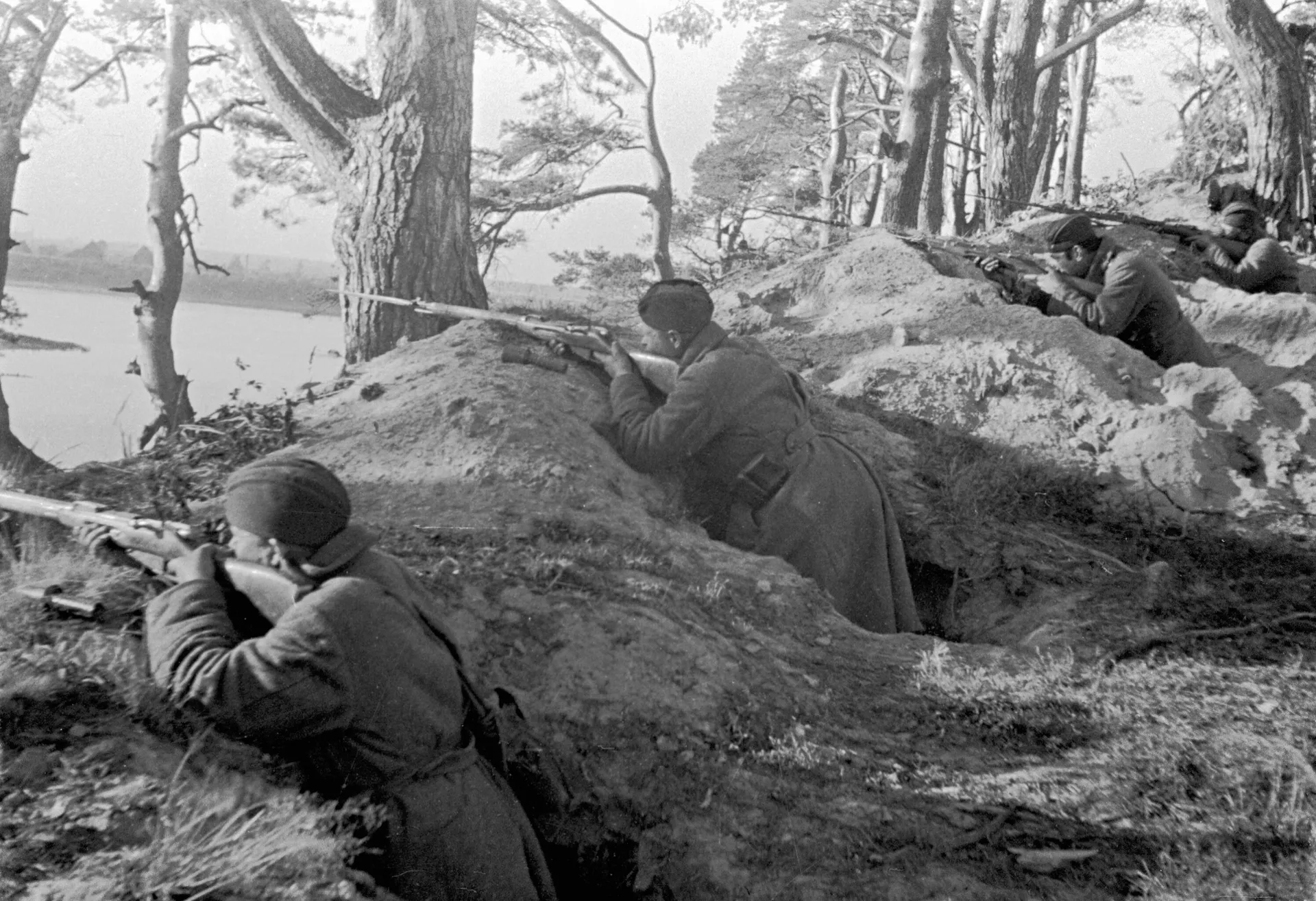 Blokada Lenjingrada, vojnici Crvene armije u odbrani - Sputnik Srbija, 1920, 08.09.2021
