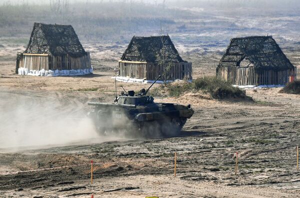 Podsetimo,  praktična faza vojnih vežbi se održava na devet poligona u Rusiji i na pet u Belorusiji. - Sputnik Srbija