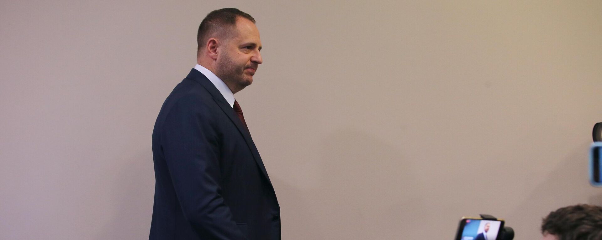 Šef kabineta predsednika Ukrajine Andrej Jermak - Sputnik Srbija, 1920, 28.11.2025