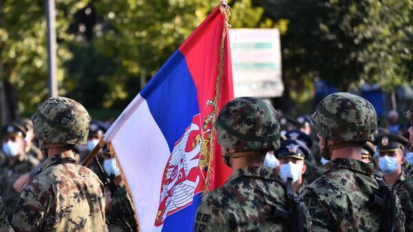 Počasni vod Garde Vojske Srbije sa zastavom - Sputnik Srbija
