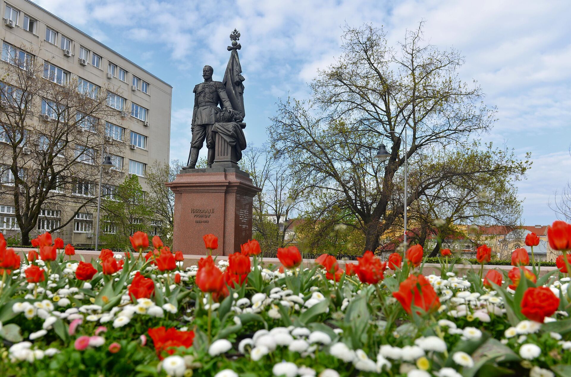 Споменик цару Николају II у Београду Споменик цару Николају II у Београду - Sputnik Србија, 1920, 20.02.2026