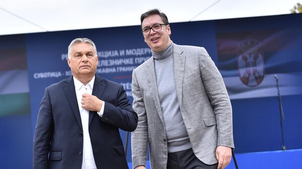 Predsednik Srbije Aleksandar Vučić i mađarski premijer Viktor Orban - Sputnik Srbija