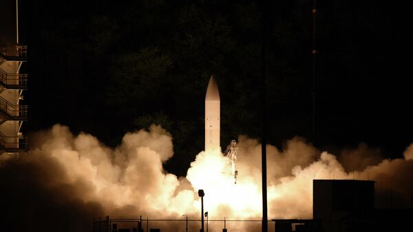 Lansiranje američke hipersonične rakete sa lansirne rampe na Havajima - Sputnik Srbija