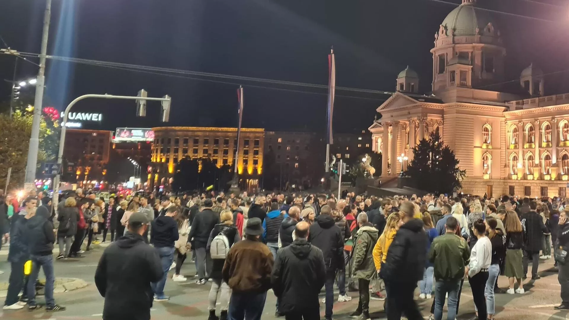 Протест у Београду против ковид пропусница