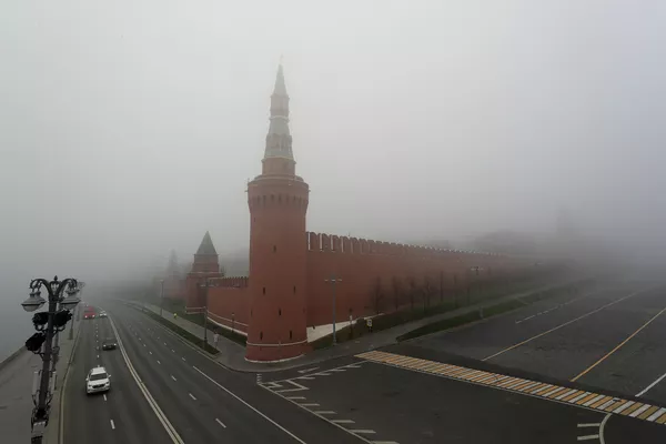 Moskovski Kremlj u magli. - Sputnik Srbija