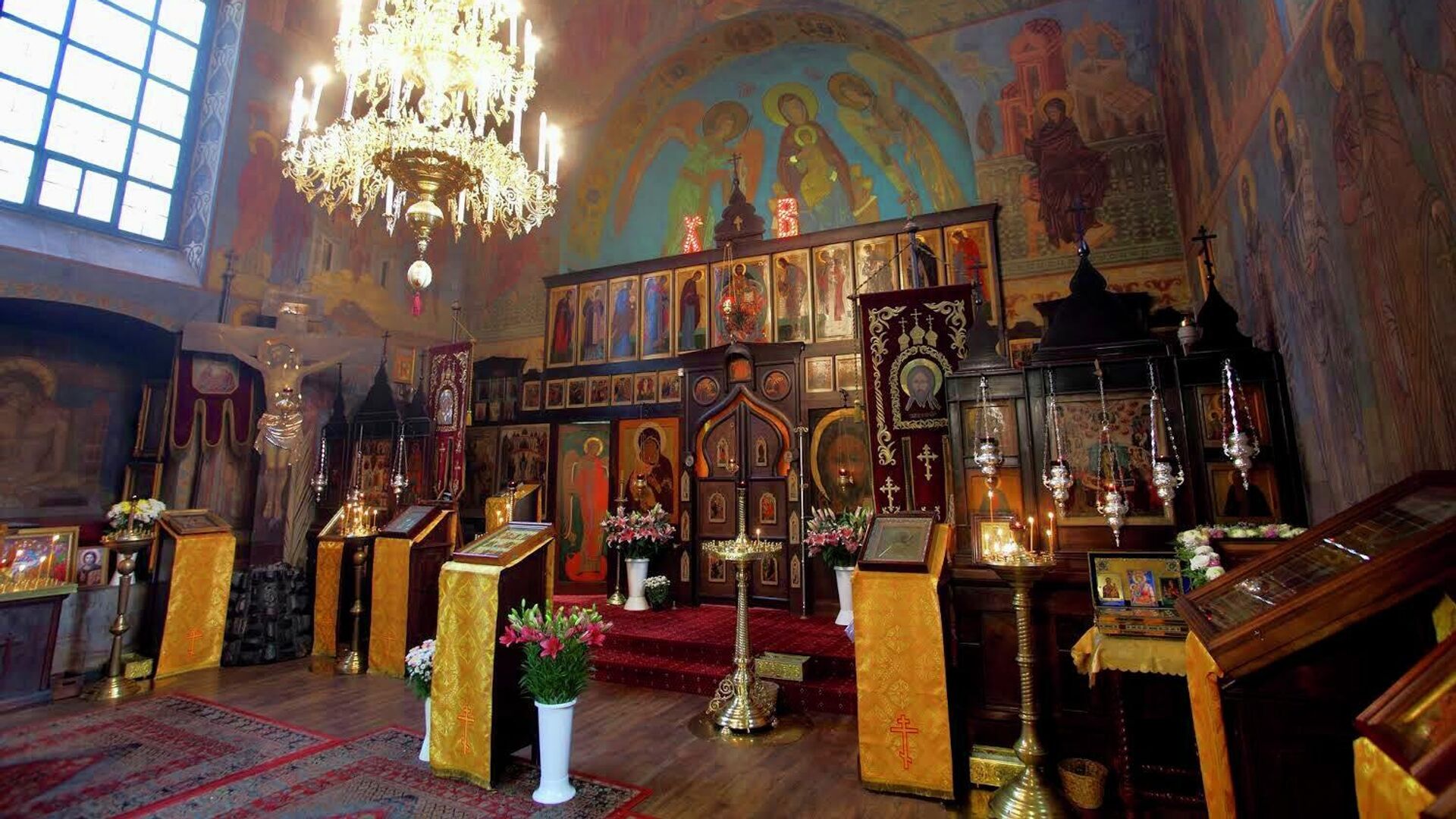 U ovom hramu pod upravom pomesne Pravoslavne crkve čeških zemalja i Slovačke neprekidno se služi od novembra 1924. godine.  - Sputnik Srbija, 1920, 29.11.2021