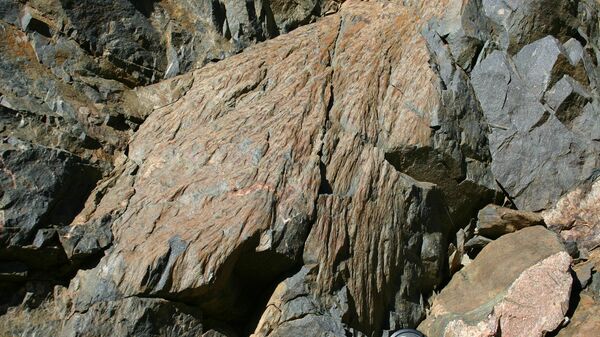 Структура стена која указује на удар метеорита код Санта Феа у планинама Сангре де Кристо - Sputnik Србија
