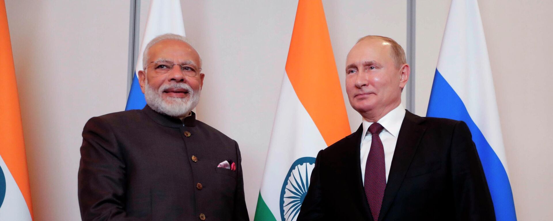 Predsednik Rusije Vladimir Putin  i premijer Indije Narendra Modi - Sputnik Srbija, 1920, 04.12.2021