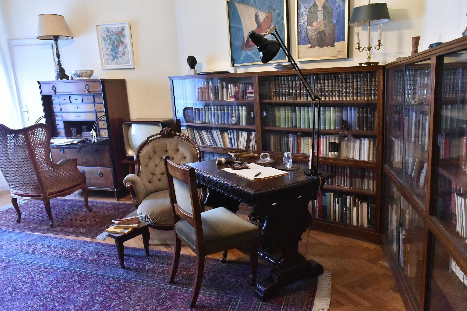Андрићева радна соба, изгледа баш онако како ју је оставио када је последњи пут изашао из ње  - Sputnik Србија, 1920, 16.12.2021