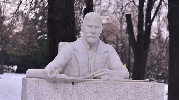 Spomenik Nikolaju Krasnovu  - Sputnik Srbija