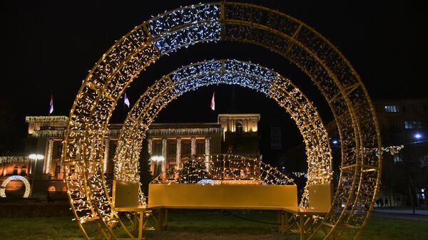 Новогодишња декорација у Београду - Sputnik Србија