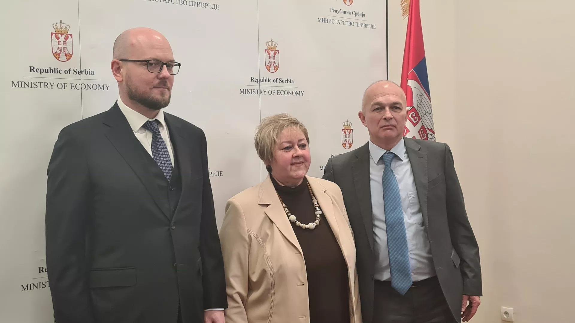 Potpisan ugovor kojim NIS postaje većinski vlasnik pančevačke „Petrohemije“ - Sputnik Srbija, 1920, 24.12.2021