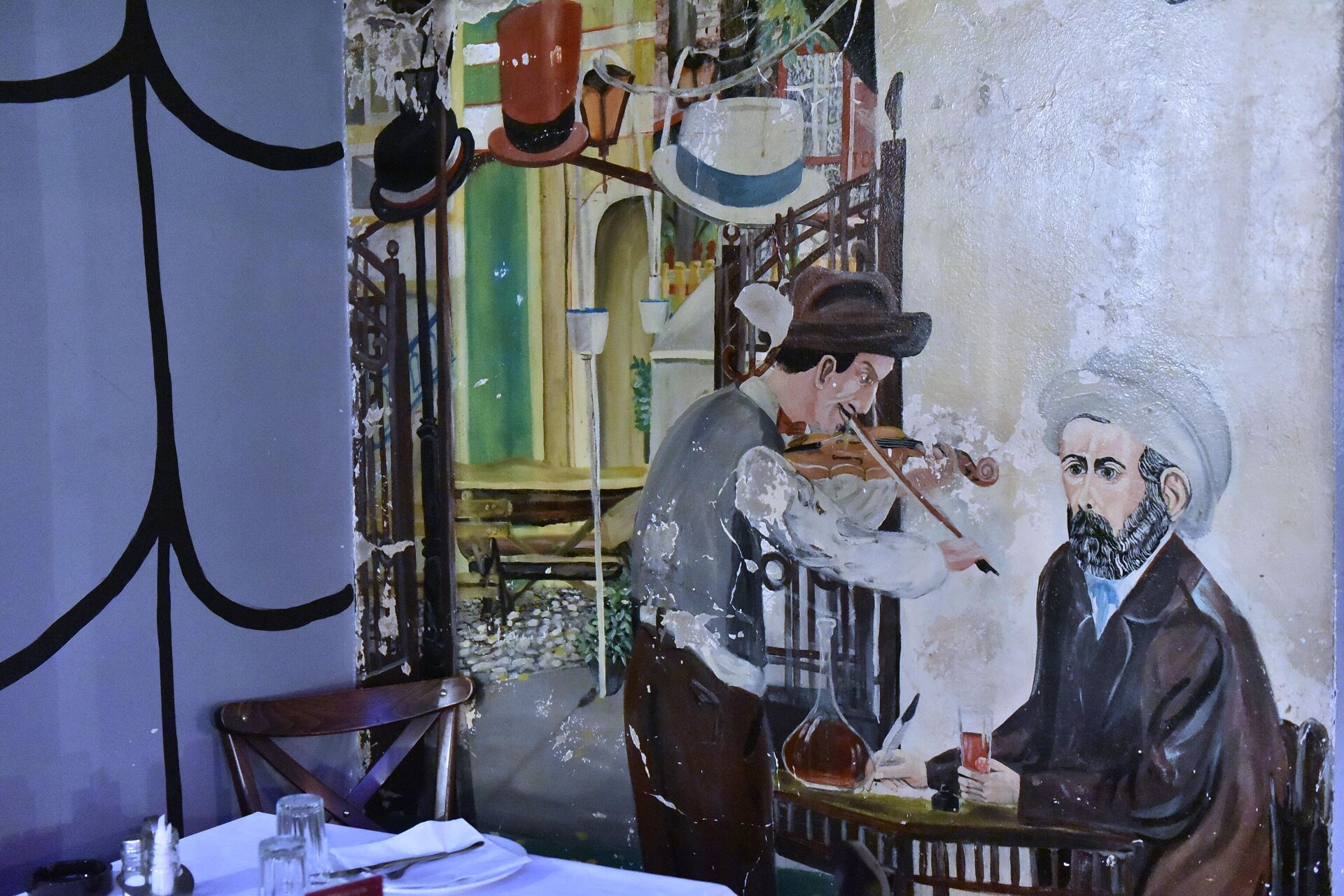 Унутрашњост ресторана Три шешира - Sputnik Србија, 1920, 28.12.2021