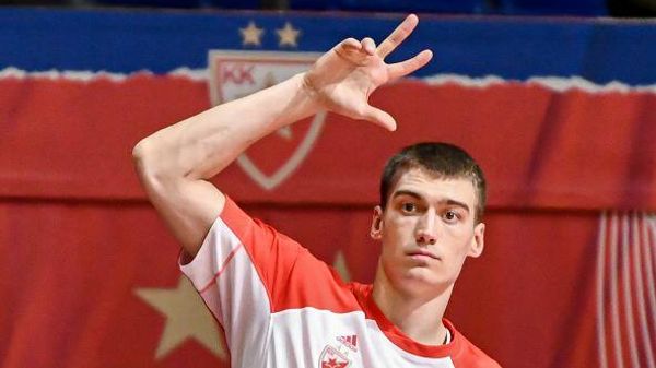 Srpski košarkaš Stefan Lazarević - Sputnik Srbija