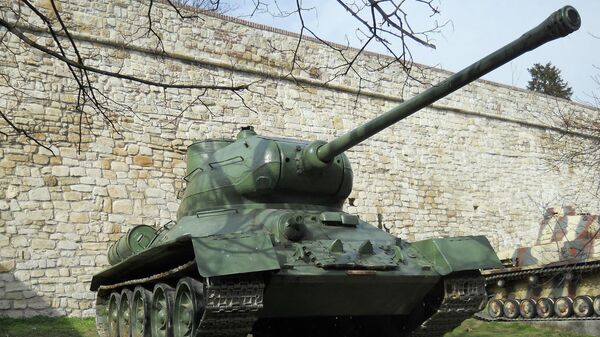 Тенк Т-34 у Војном музеју на Калемегдану у Београду - Sputnik Србија