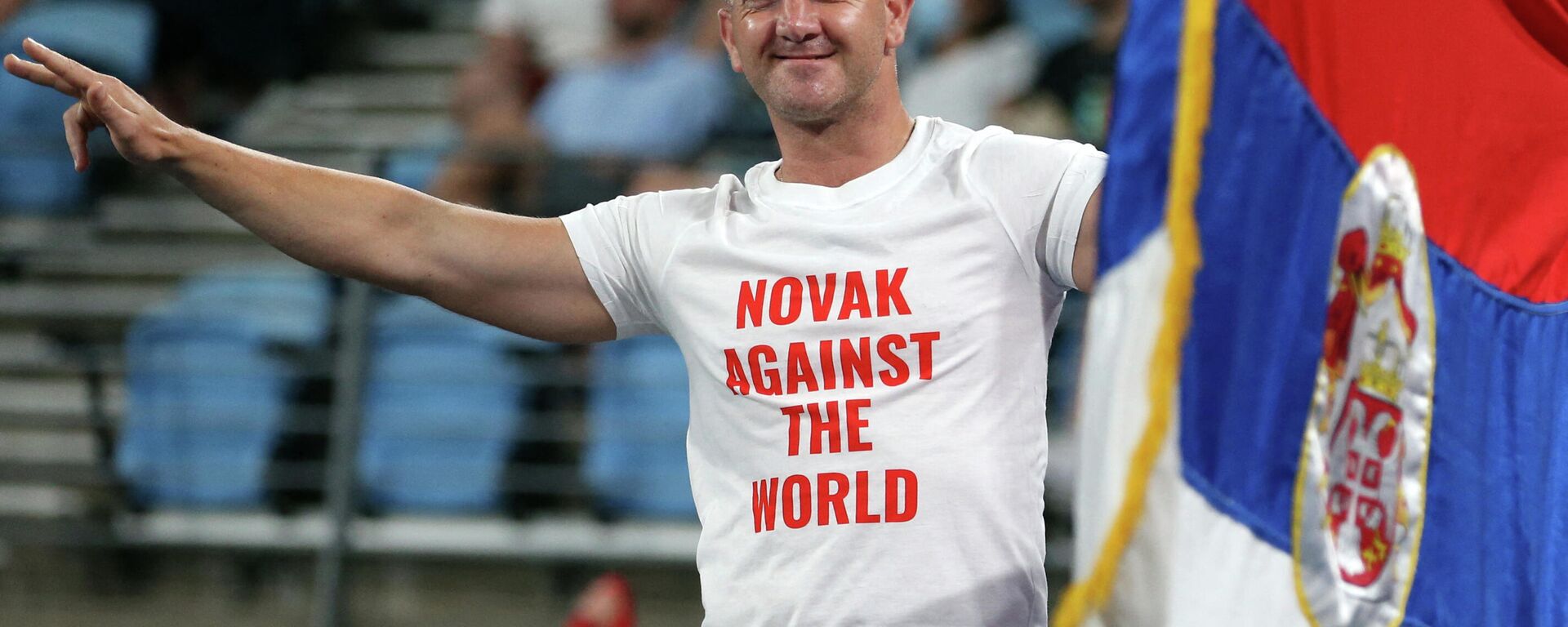 Navijač u Sidneju pruža podršku Novaku Đokoviću - Sputnik Srbija, 1920, 08.01.2022