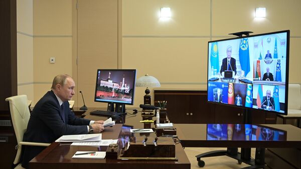 Председник Русије Владимир Путин на ванредном састанку Савета за колективну безбедност ОДКБ - Sputnik Србија