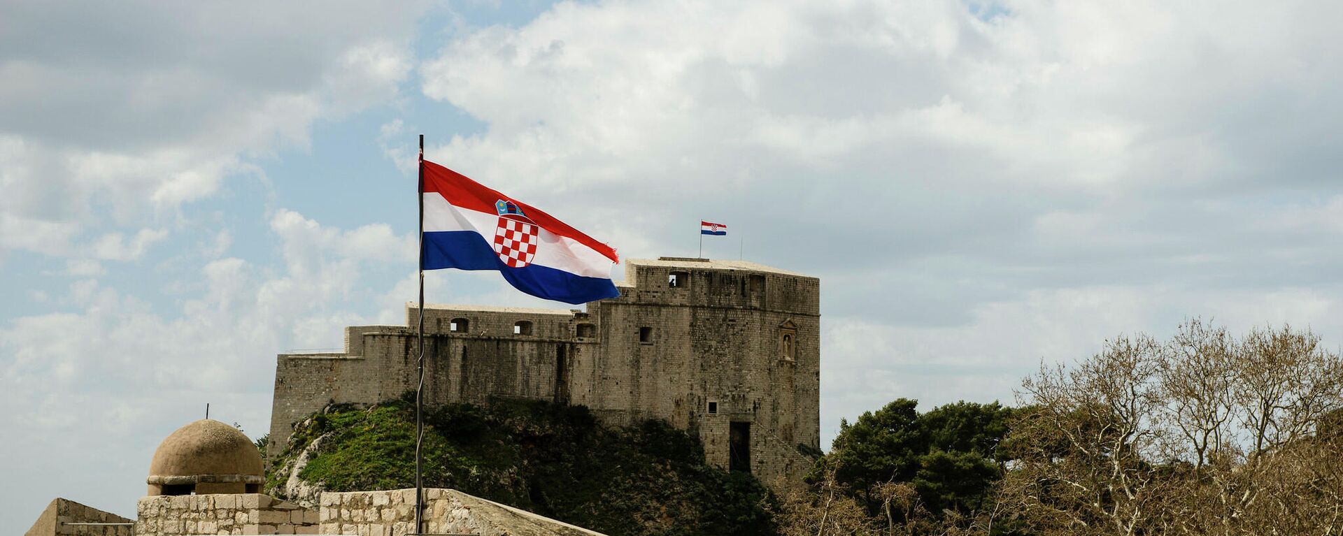 Хрватска застава у Дубровнику - Sputnik Србија, 1920, 20.01.2022