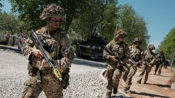 Британски војници на војним вежбама НАТО-а у Естонији - Sputnik Србија