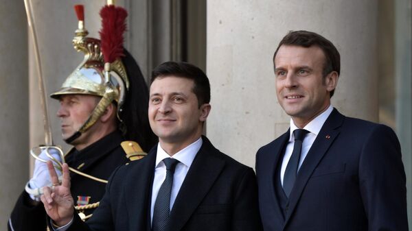 Predsednici Ukrajine i Francuske Vladimir Zelenski i Emanuel Makron - Sputnik Srbija