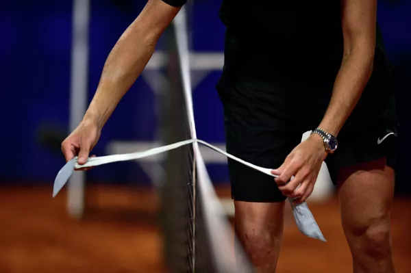 Huan Martin Del Potro ostavio traku za kosu na mreži nakon što je završio profesionalnu karijeru Huan Martin Del Potro ostavio traku za kosu na mreži nakon što je završio profesionalnu karijeru - Sputnik Srbija