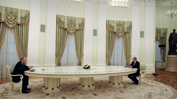 Први састанак Путина и немачког канцелара - Sputnik Србија