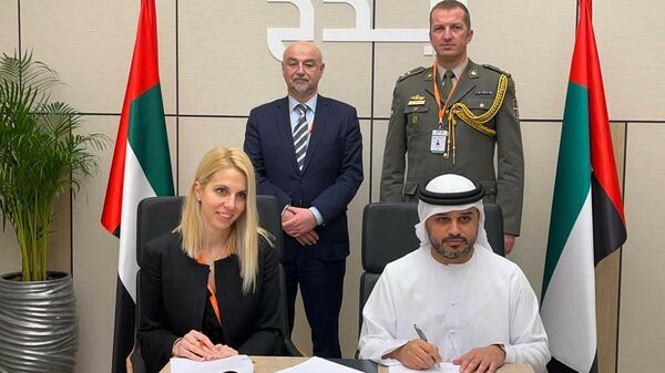 Potpisan ugovor o izvozu municije u Ujedinjene Arapske Emirate - Sputnik Srbija