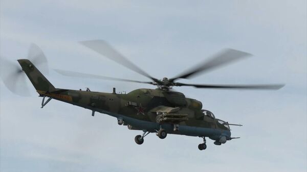 Vojni helikopter Mi-24 tokom specijalne vojne operacije u Ukrajini - Sputnik Srbija