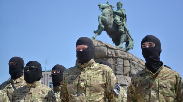 Војници батаљона Азов полажу заклетву у Кијеву  - Sputnik Србија