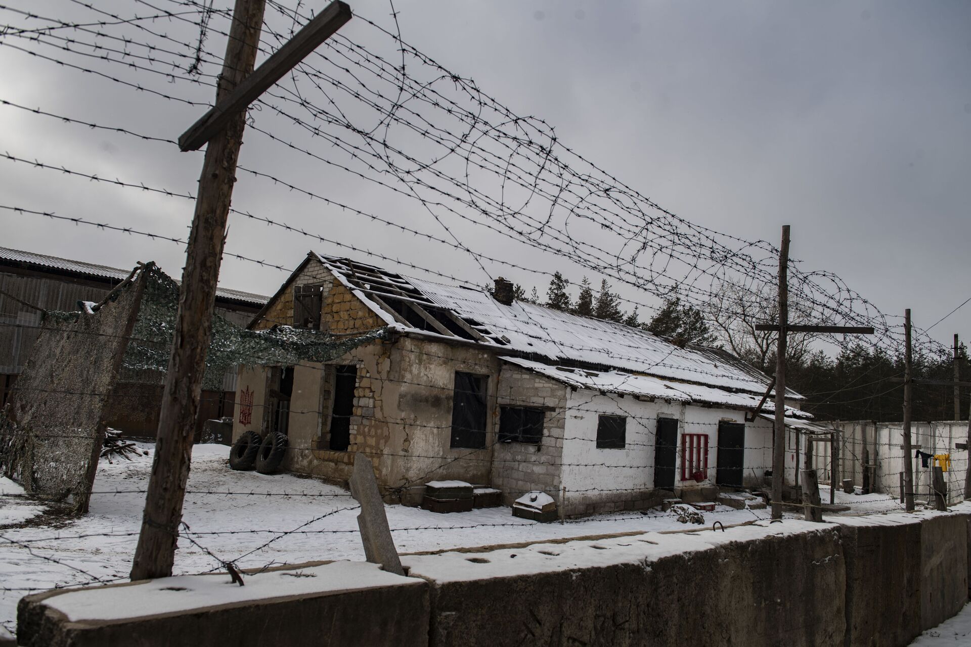 Нелегални затвор батаљона „Ајдар“ у селу Половинкино - Sputnik Србија, 1920, 19.03.2022