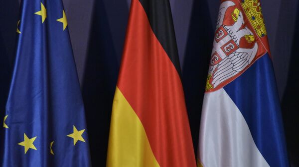 Zastave EU, Nemačke i Srbije - Sputnik Srbija