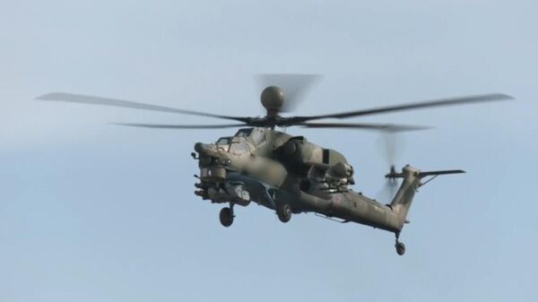Ruski helikopteri tokom specijalne vojne operacije u Ukrajini - Sputnik Srbija