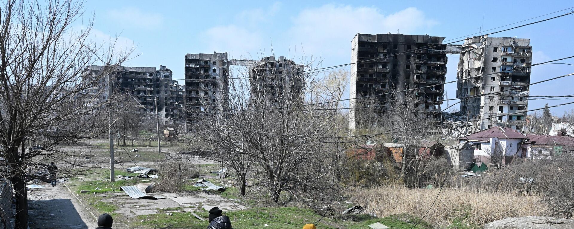 Uništene zgrade u Marijupolju - Sputnik Srbija, 1920, 07.05.2022