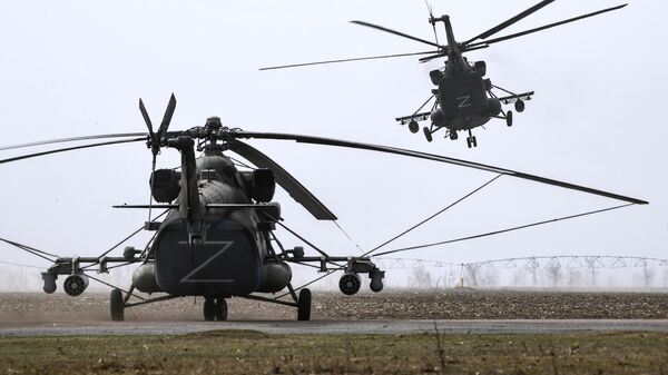 Helikopteri Mi-8MTV tokom specijalne vojne operacije u Ukrajini - Sputnik Srbija