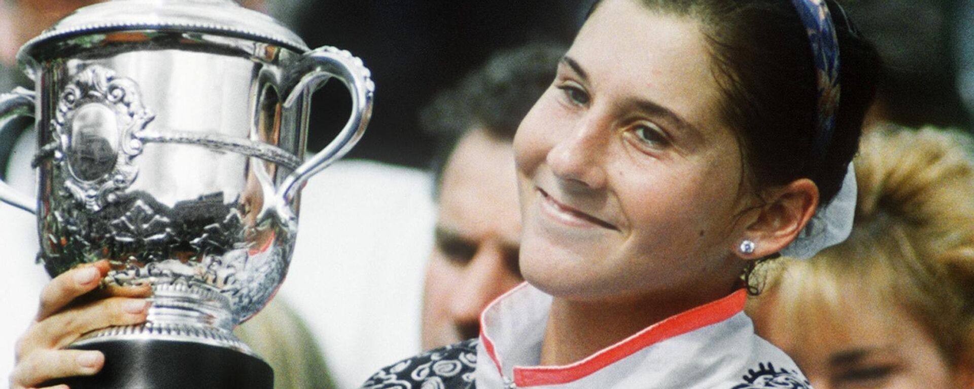 Monika Seleš osvaja Rolan Garos pobedom protiv Štefi Graf (1992) - Sputnik Srbija, 1920, 30.04.2022