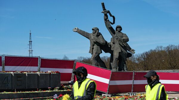 Spomenik Oslobodiocima Rige u Letoniji - Sputnik Srbija
