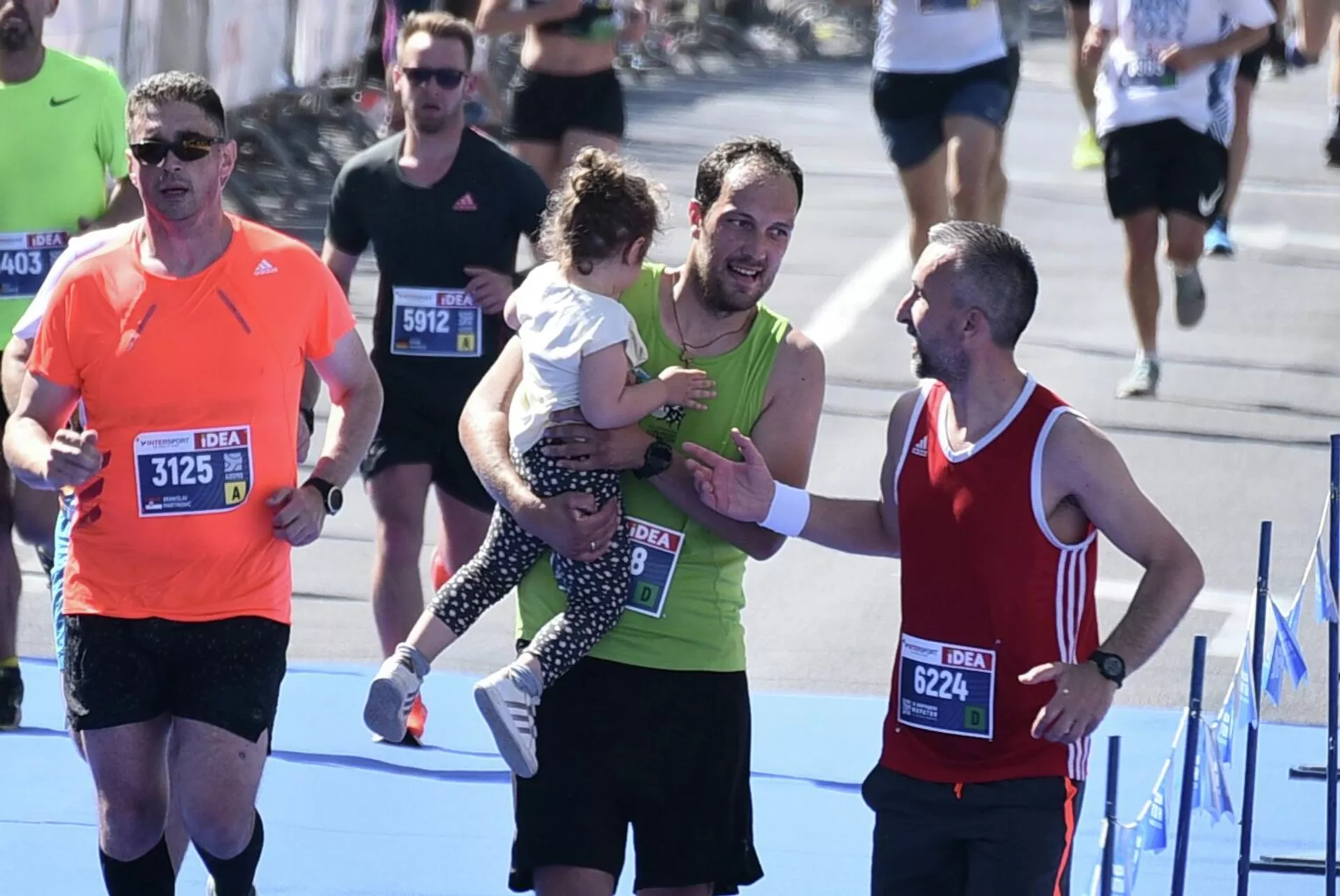 Lola maraton detalji - Sputnik Srbija, 1920, 15.05.2022