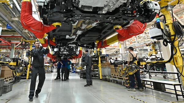 Производња аутомобила Geely у фабрици BelGee у Минској области  - Sputnik Србија