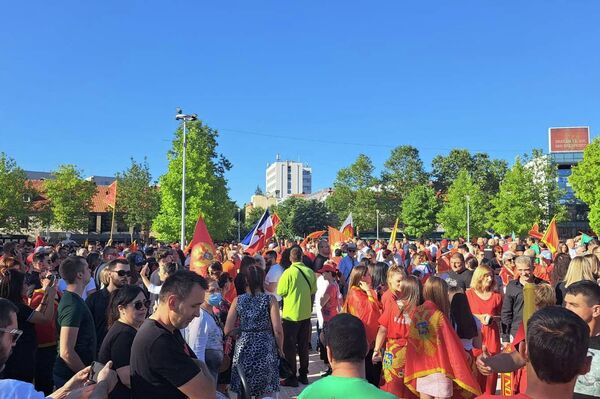 Okupljanje na nikšićkom Trgu slobode povodom Dana državnosti - Sputnik Srbija