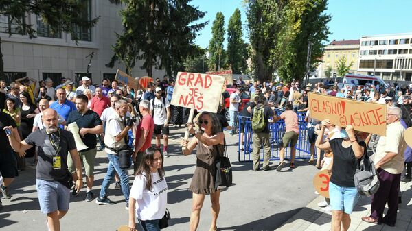 Protest u Novom Sadu zbog usvajanja GUP-a - Sputnik Srbija