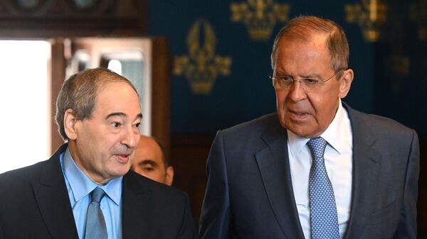 Ministri inostranih poslova Rusije i Sirije, Sergej Lavrov i Fejsal Mikdad - Sputnik Srbija