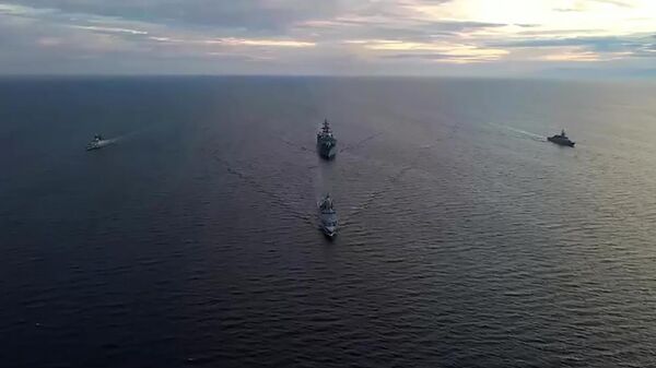 Ruski i kineski vojni brodovi u Japanskom moru tokom vežbi Vostok 2022 - Sputnik Srbija