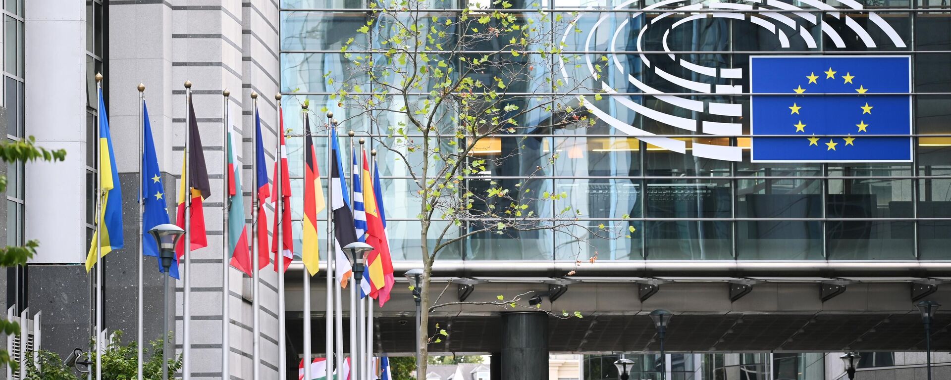 Лого Европске уније за седишту Европског парламента у Бриселу - Sputnik Србија, 1920, 09.04.2024