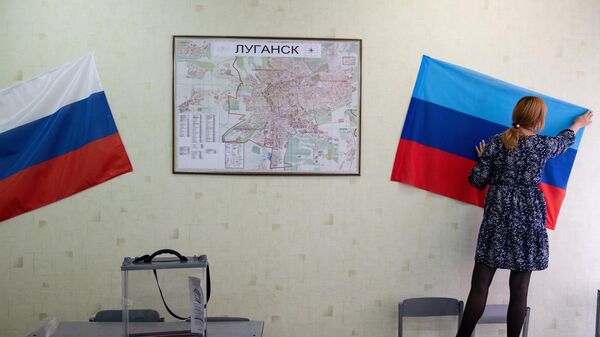 Припрема за референдум у Луганску - Sputnik Србија