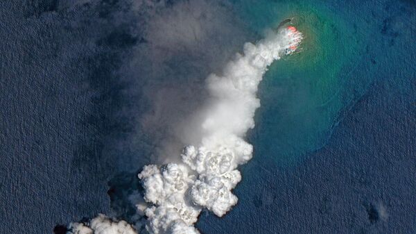Vulkan na ostrvu Tonga - Sputnik Srbija