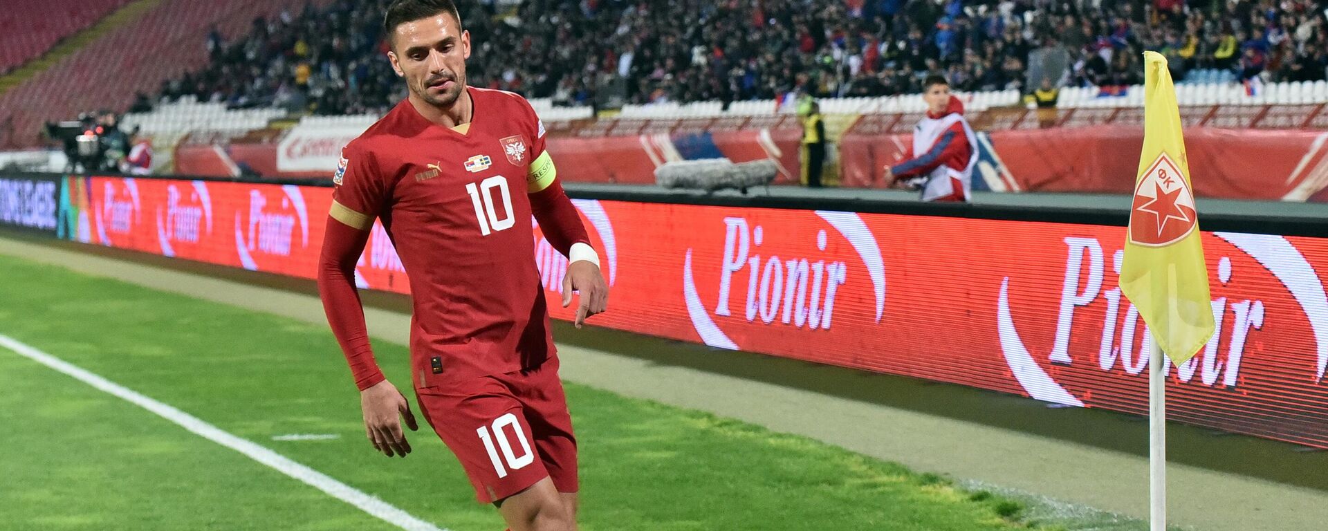 Kapiten fudbalske reprezentacije Srbije Dušan Tadić - Sputnik Srbija, 1920, 18.10.2023