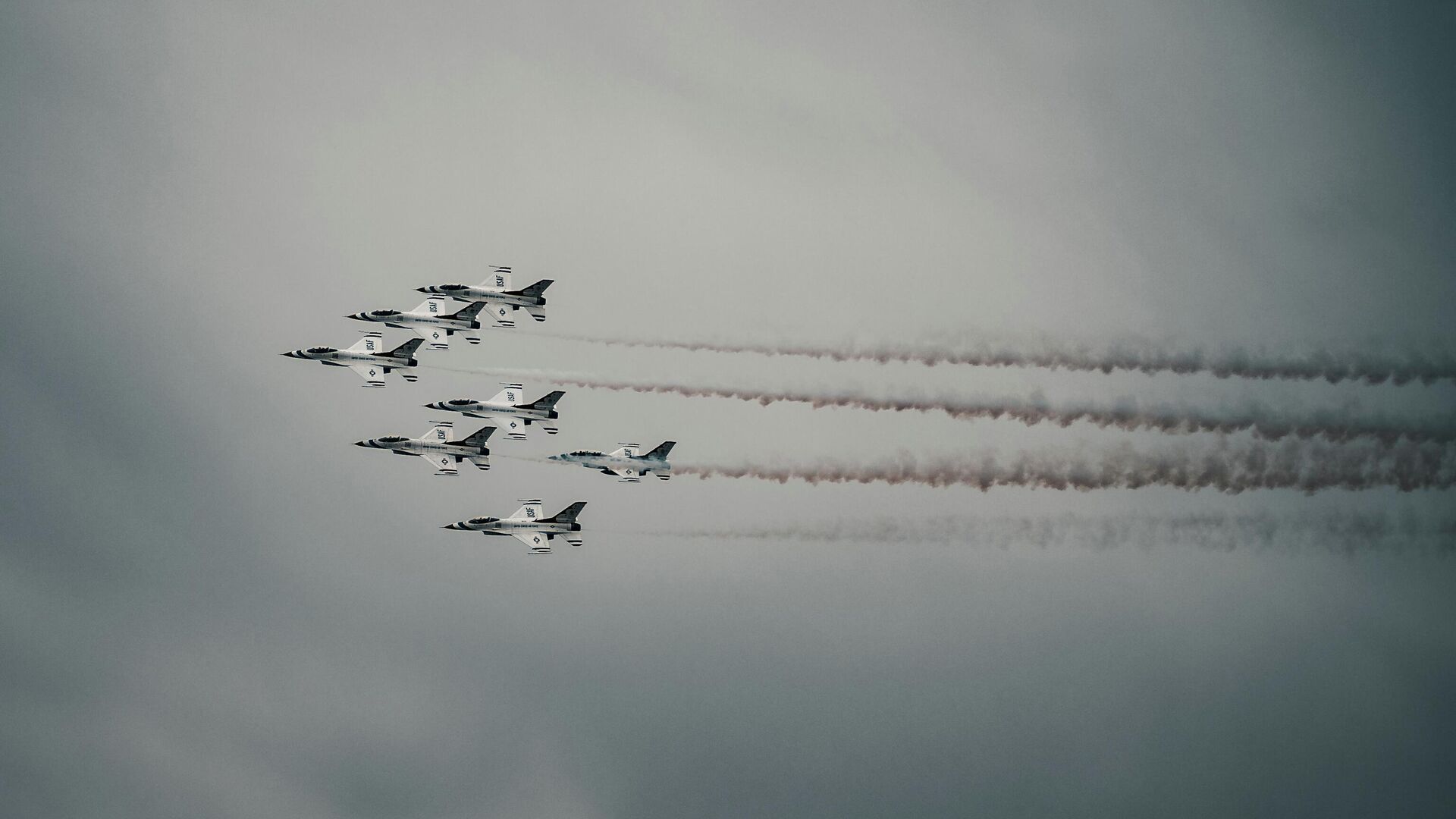 Американские СМИ: Доставка Истребители F-16 в Киев не изменят ситуацию в зоне конфликта