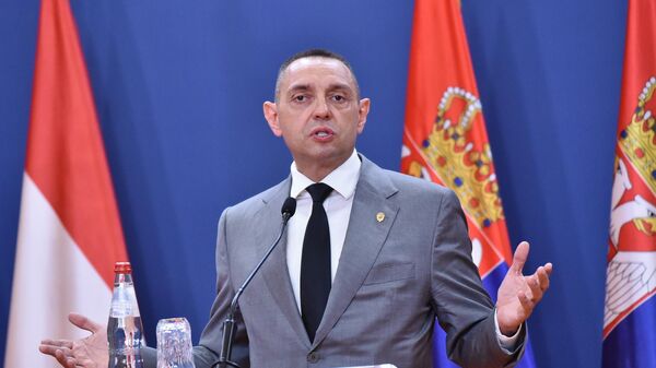 Министар унутрашњих послова Србије Александар Вулин - Sputnik Србија