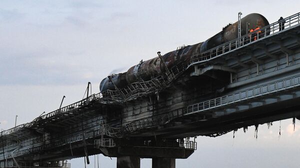 Krimski most oštećen u eksploziji - Sputnik Srbija